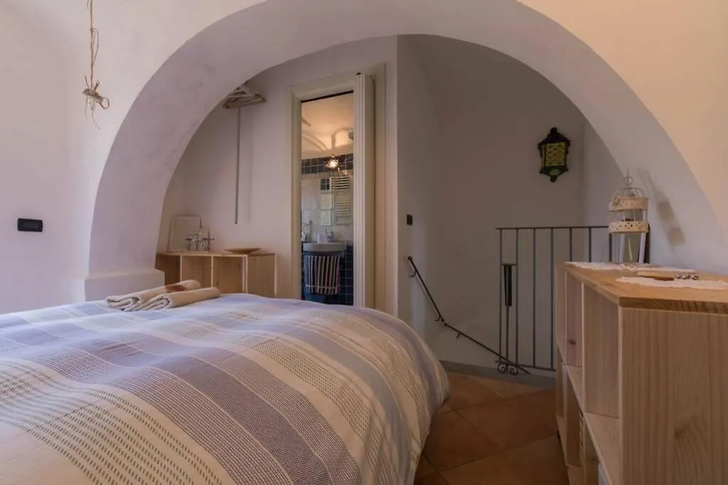 La Casa Di Sandra A Noli Villa 0*,