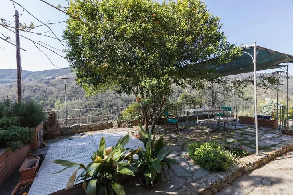La Casa Di Sandra A Noli Villa Holiday home