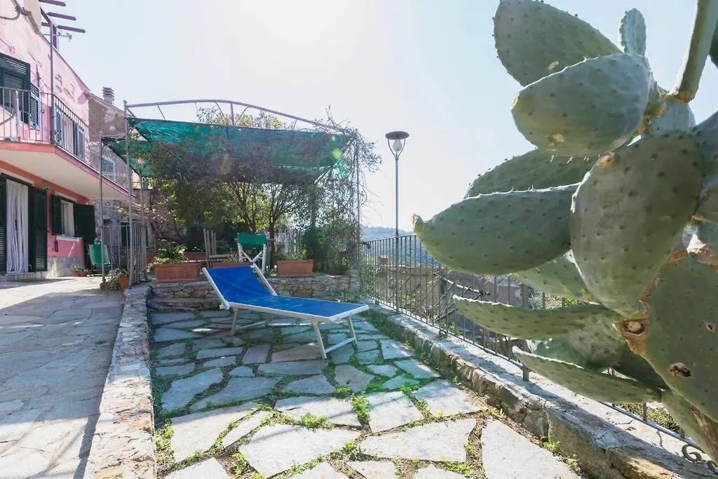 La Casa Di Sandra A Noli Villa 0*,