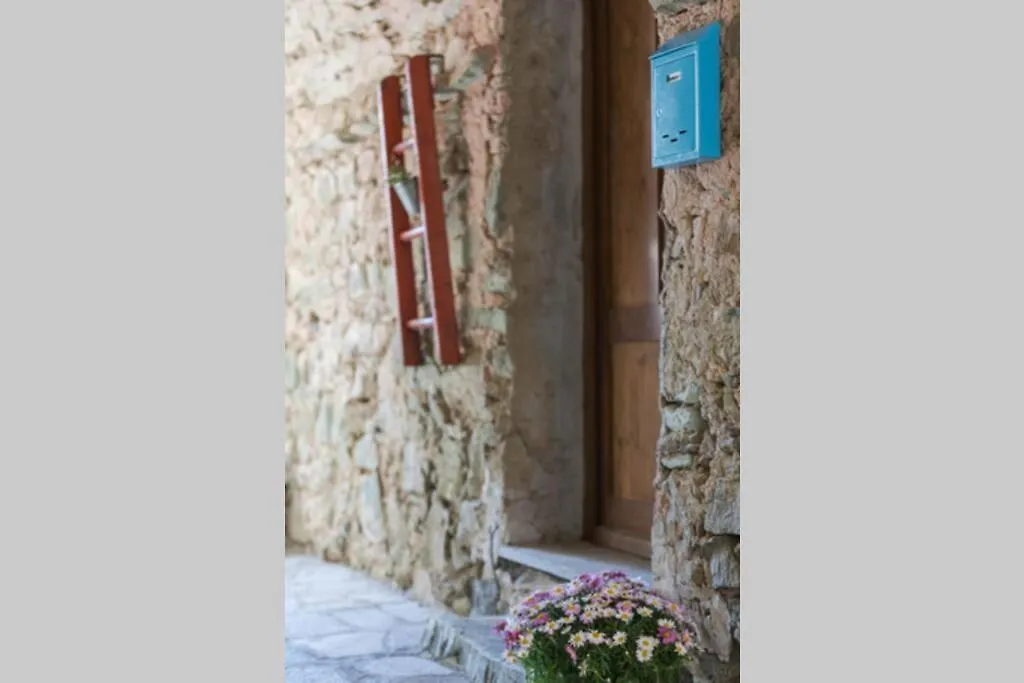 La Casa Di Sandra A Noli Villa Holiday home