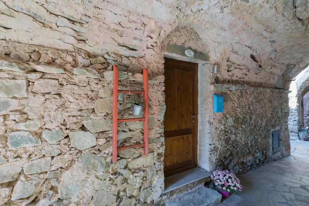 Holiday home La Casa Di Sandra A Noli Villa Italy